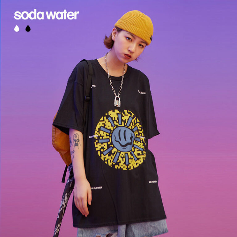 "QR Smiley" Printed T-shirt