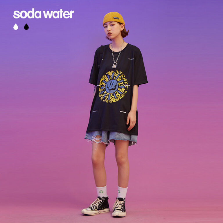 "QR Smiley" Printed T-shirt