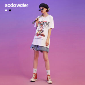 "CONSCIOUS UNCONSCIOUS" Printed T-shirt