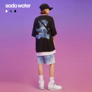 "LABEL THROW AWAY" Bear Printed T-shirt