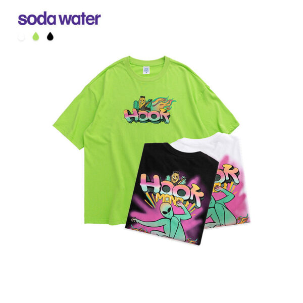 "Hook" Alien Skateboard Printed T-shirt