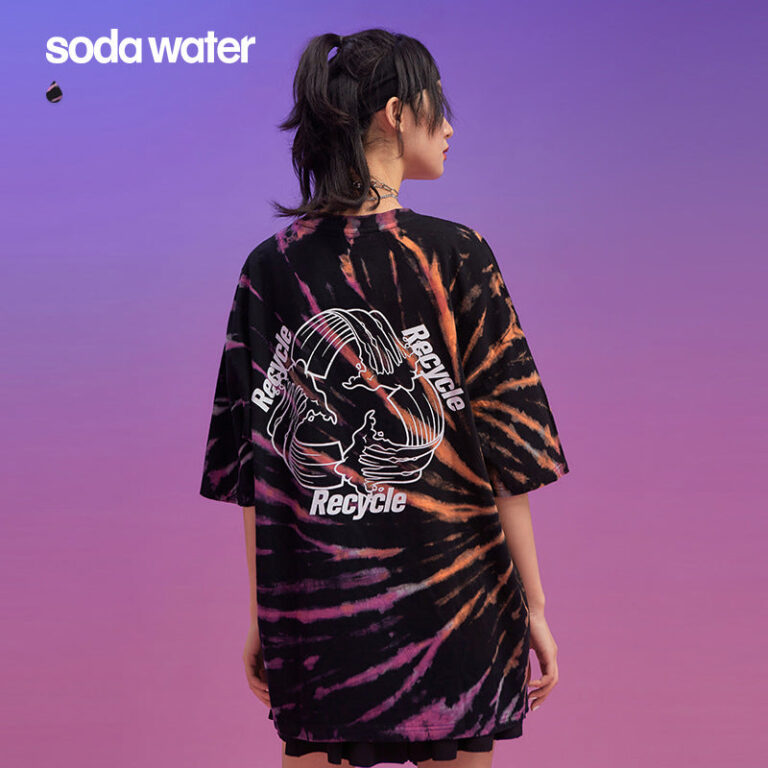 "Recycle" Splatter Split Tie-Dyed T-shirt