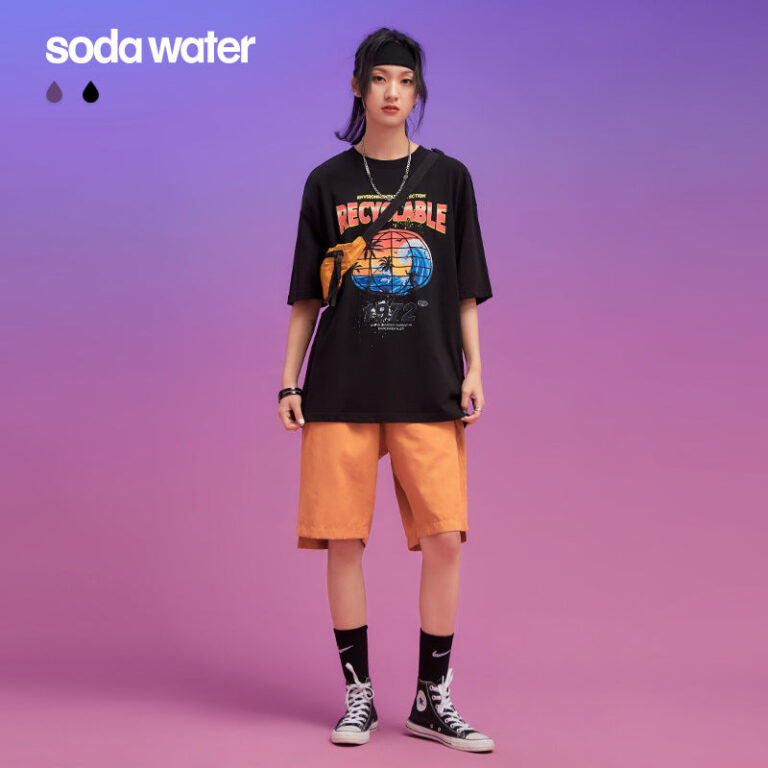 "Recyclable" Surfing Printed T-Shirt