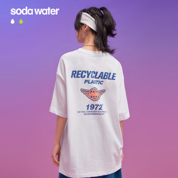 "Do You Consider Yourself an Environmentalist" 1972 Printed T-shirt