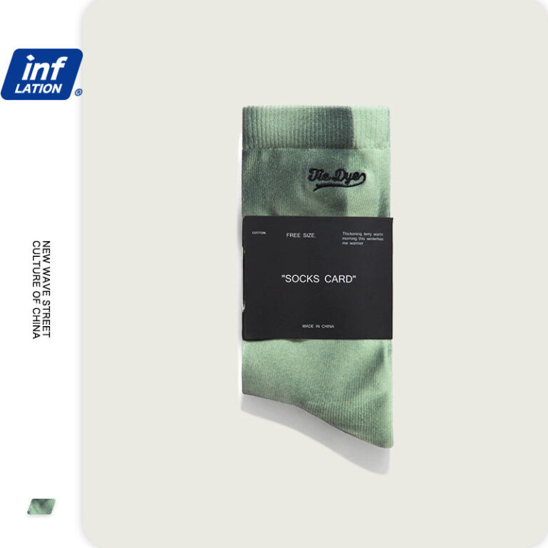 Sprayed Green Tie-Dyed Embroidered Socks