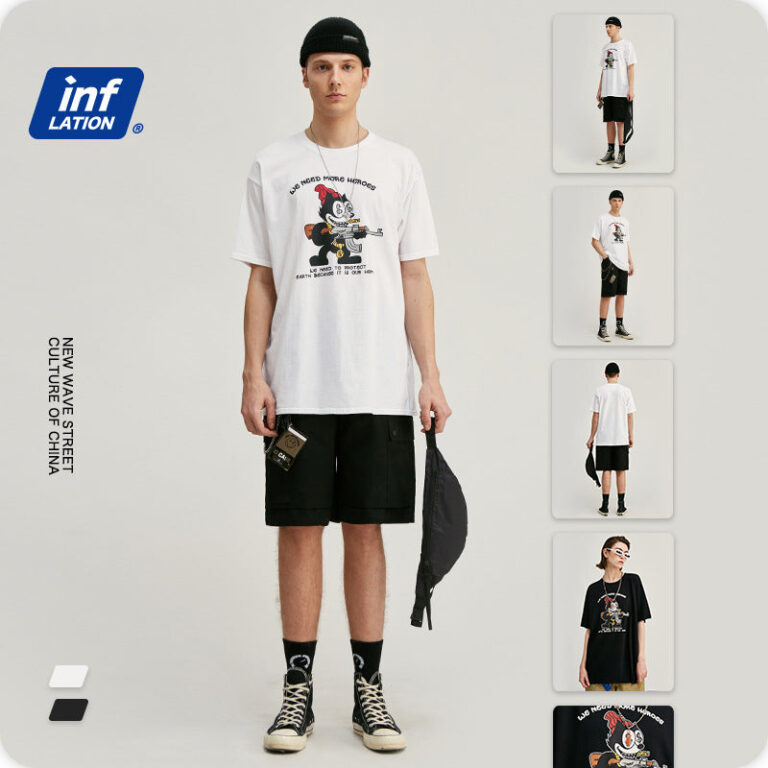 "WE NEED MORE HEROES" Printed T-shirt