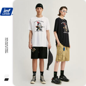 "WE NEED MORE HEROES" Printed T-shirt