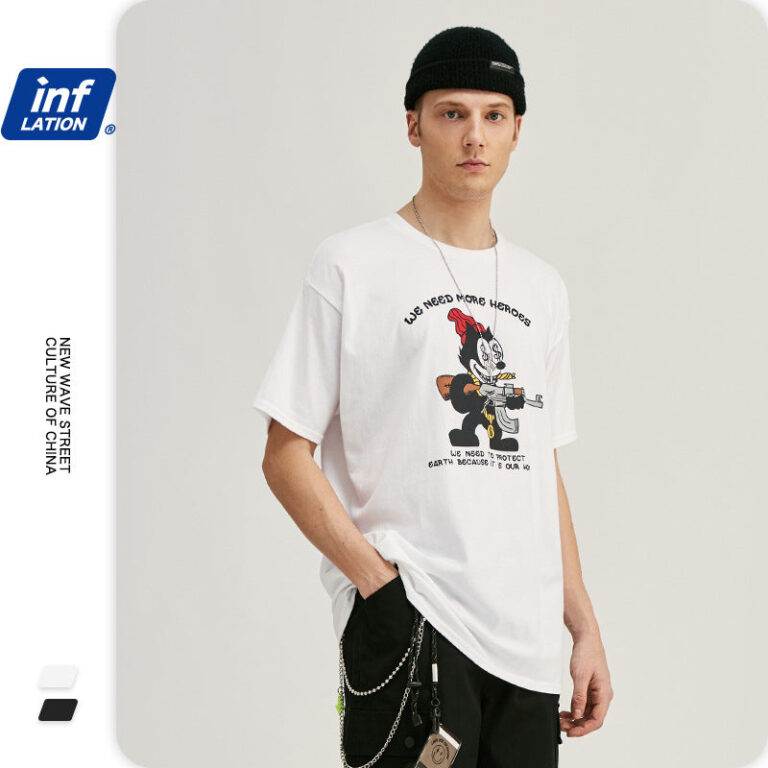 "WE NEED MORE HEROES" Printed T-shirt