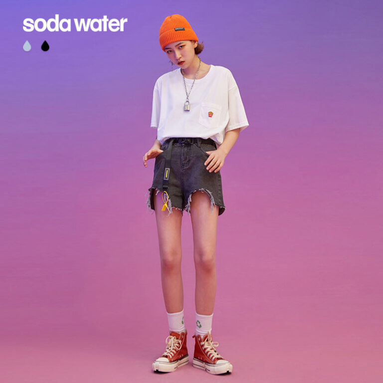 Stressed Frayed Denim Shorts